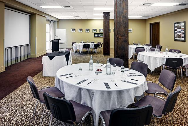 Rendezvous Heritage Hotel Оукланд Екстериор снимка